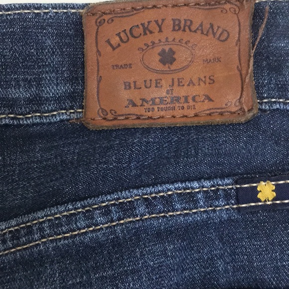 Lucky Brand Jeans - Picture 4 of 8